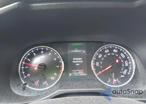 2019 Toyota Rav4 Le z USA, uszkodzony, nr VIN 2T3H1RFV7KW052070